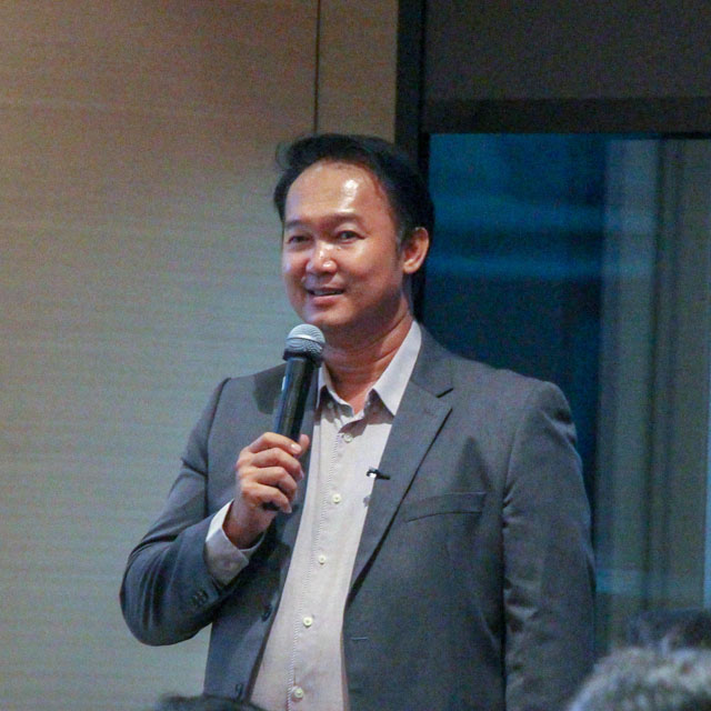 ณัฐวรรธน์ ร่วมทรัพย์
